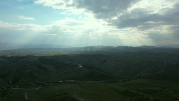 Luftbild Einer Wunderschönen Grünen Landschaft Gefilmt Der Provinz Matera Italien — Stockvideo
