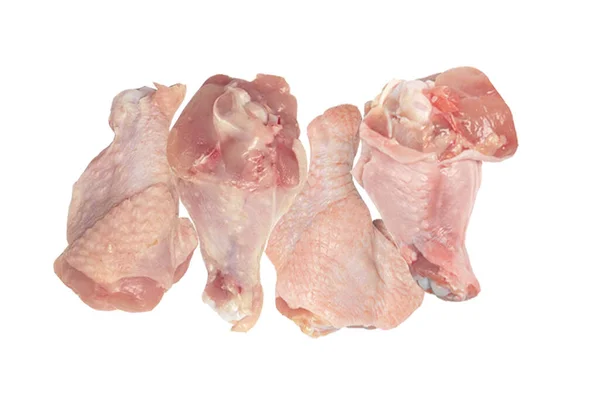 Pernas Frango Cru Isolado Fundo Branco — Fotografia de Stock