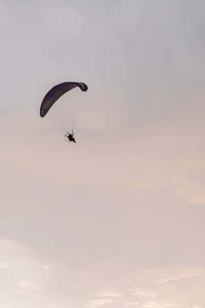 Powered Parachute Always Adorns Sky Parangtritis Beach Yogyakarta Indonesia Evening — Stockfoto