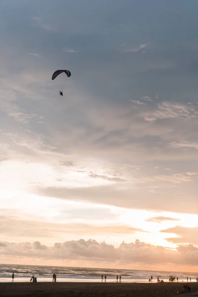 Powered Parachute Always Adorns Sky Parangtritis Beach Yogyakarta Indonesia Evening — Fotografia de Stock