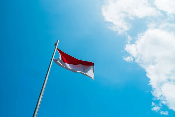 Red White Flag Indonesia National Flag Flying Pole Independence Day — Zdjęcie stockowe