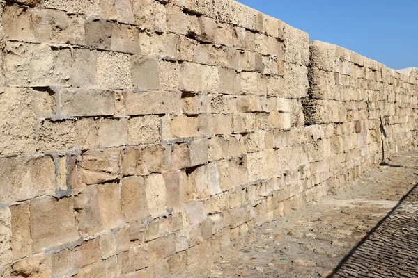 stock image The walls of the ancient city of Akko on the Mediterranean Sea in northern Israel. 