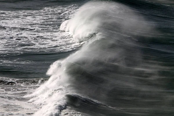 イスラエル沖の地中海での激しい嵐 — ストック写真