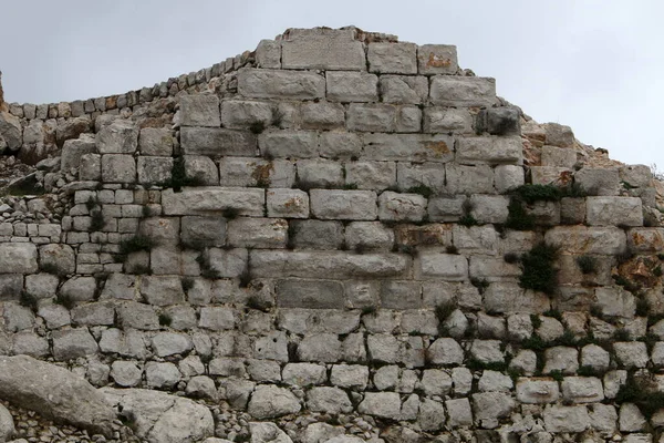 イスラエルのゴラン高原北部に位置する中世の要塞ニムロド ミフツァール ニムロド の遺跡 — ストック写真