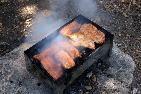 Barbecue Straat Barbecue Barbecue Buiten Gegrild Vlees Groenten — Stockfoto