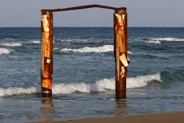 Copertura Recintata Sulla Riva Che Affaccia Sul Mar Mediterraneo — Foto Stock