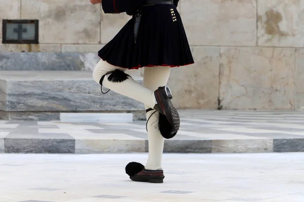 Boty Oděvy Důstojníků Čestné Stráže Poblíž Parlamentu Aténách — Stock fotografie
