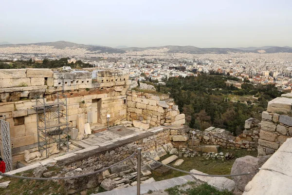雅典卫城的废墟希腊首都雅典的古老雅典卫城的废墟 — 图库照片