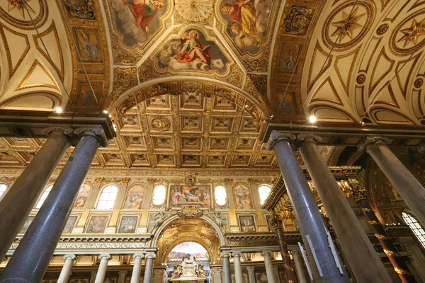 Golden Decorations Walls Domes Churches Capital Italy Eternal City Rome — 스톡 사진