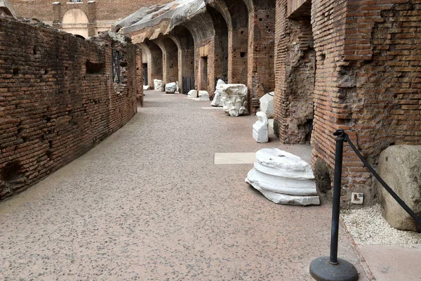 Colosseum Vagy Flavia Amfiteátrum Ókori Róma Építészeti Emlékműve — Stock Fotó
