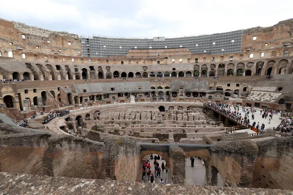 Coliseu Anfiteatro Flaviano Monumento Arquitetônico Roma Antiga — Fotografia de Stock