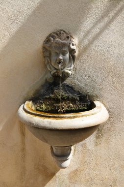 TIVOLI, ITALY, 09 . - 05. 2022: Villa d 'Este, Tivoli' de, Roma yakınlarında. Muhteşem Rönesans Sarayı. 