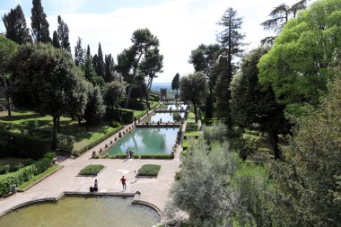 TIVOLI, ITALY, 09 . - 05. 2022: Villa d 'Este, Tivoli' de, Roma yakınlarında. Muhteşem Rönesans Sarayı. 