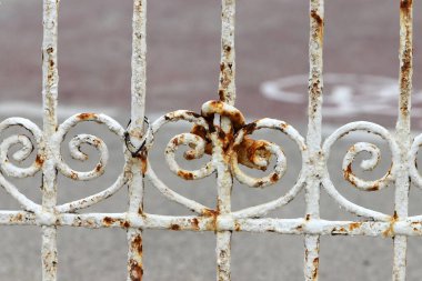 Eski ve paslı metal ürünleri ve yapıları. Eski ve paslı demirin dokusu 