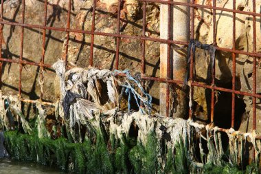 Eski ve paslı metal ürünleri ve yapıları. Eski ve paslı demirin dokusu 