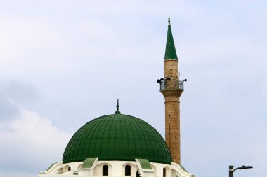 İsrail şehirlerindeki dini yapılar ve binalar. 