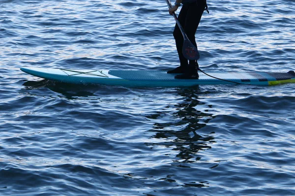 Surfing High Waves Mediterranean — Stockfoto