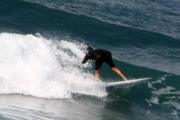 Surfing High Waves Mediterranean —  Fotos de Stock