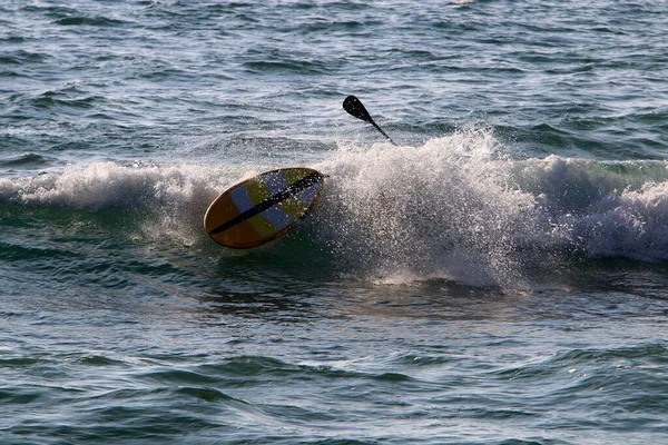 Surfing High Waves Mediterranean — 스톡 사진