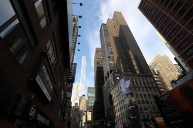 New York, ABD. 3 Eylül 2022. Nizhny Manhattan 'ın uzun evleri ve gökdelenleri.