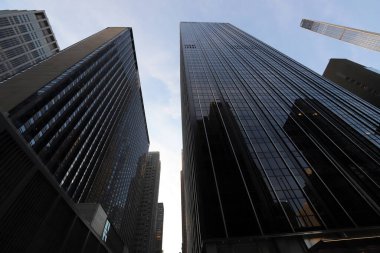 New York, ABD. 3 Eylül 2022. Nizhny Manhattan 'ın uzun evleri ve gökdelenleri.