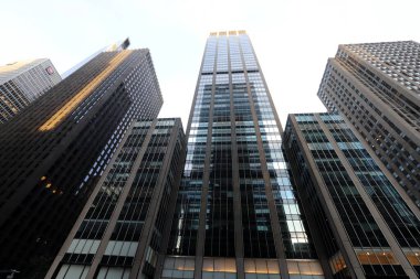 New York, ABD. 3 Eylül 2022. Nizhny Manhattan 'ın uzun evleri ve gökdelenleri.