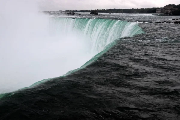 Kanadai Vízesés Niagara Folyón Egy Őszi Esős Napon — Stock Fotó