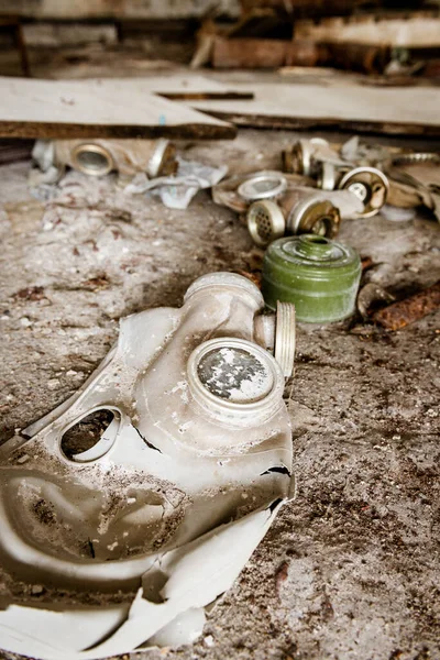 Chornobyl afet bölgesinde kullanılan gaz maskesi ve ekipman