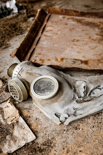 Chornobyl afet bölgesinde kullanılan gaz maskesi ve ekipman