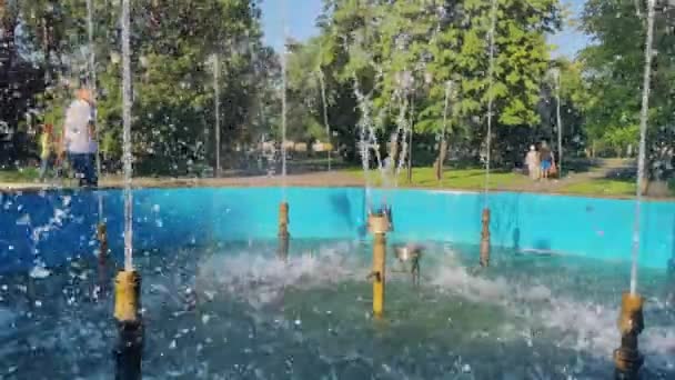 Young Boy Fountain Water Drops Slowmotion Running Child — Vídeo de stock