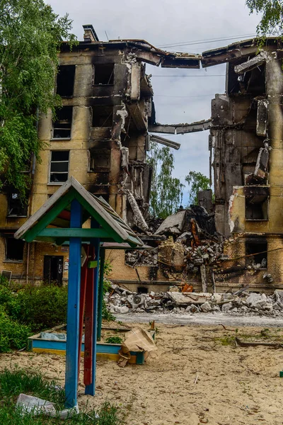 Gostomel şehri bir aydır işgal altındaydı. Rus ordusu şehri ve sakinlerini yok etti..