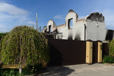 Rusya 'nın Ukrayna' yı işgalinin başlangıcında Moschun köyü Kiev 'i savunma savaşının kazanılmasına yardımcı olan ana karakol haline geldi. Düşmanın saldırısına rağmen, Ukrayna ordusu köyü ele geçirdi..