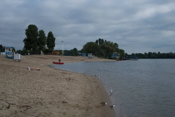 Kyiv Kyiv Regionukraine 2022 Troyeshchyna Area Overlooking Church Beach Park — Foto de Stock