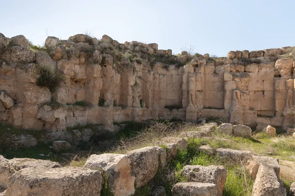 ヘロデ王の宮殿の外側の部分の遺跡 ヒロイン ユダヤ人の砂漠で イスラエル — ストック写真