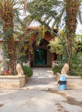 Jericho, İsrail, 30 Aralık 2021: Ürdün 'deki Gerasim Manastırı Deir Hijleh Manastırı, Filistin Yönetimi, İsrail