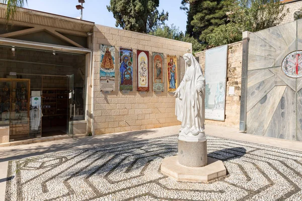 Nazaret Israel Febrero 2022 Estatua Mármol Blanco Virgen María Encuentra — Foto de Stock