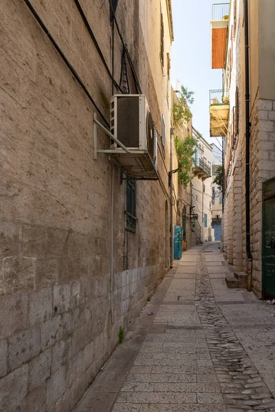 Nazaret Izrael Lutego 2022 Stare Domy Przy Wąskiej Uliczce Starej — Zdjęcie stockowe