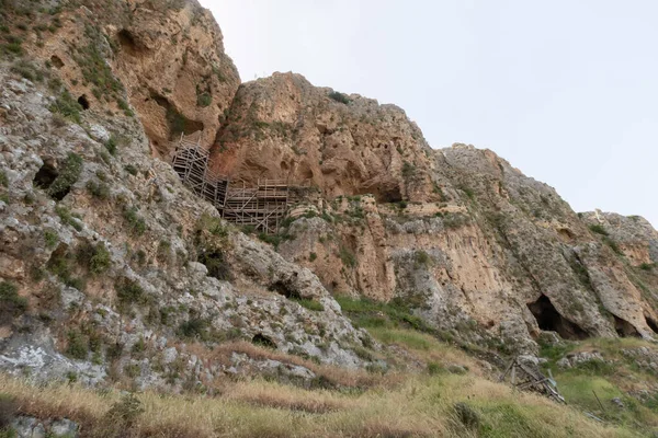 アルベル山の古い要塞の再建 キンネレ湖の海岸に位置 ガリラヤ湖 ティベリヤ市の近く 北イスラエル — ストック写真