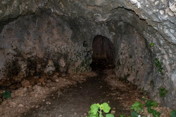 Remains Buildings Ancient Settlement Mount Arbel Located Coast Lake Kinneret — Foto de Stock