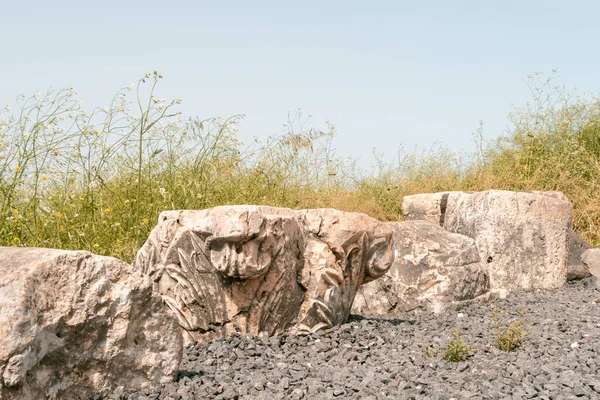 Yüzyılın Kalıntıları Kinneret Gölü Kıyısında Yer Alan Arbel Dağı Nın — Stok fotoğraf