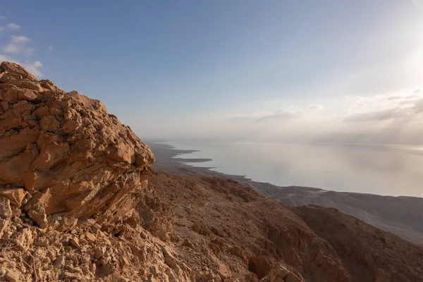 Răsărit Soare Peste Marea Moartă Lângă Munții Deșertului Piatră Din — Fotografie, imagine de stoc
