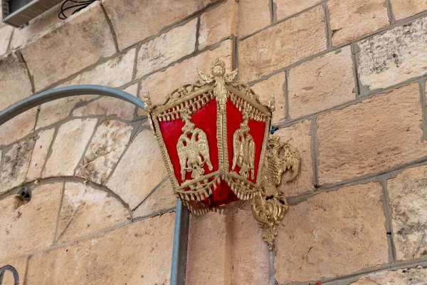 Miilya Israel Julho 2022 Lanterna Decorativa Perto Porta Entrada Igreja — Fotografia de Stock