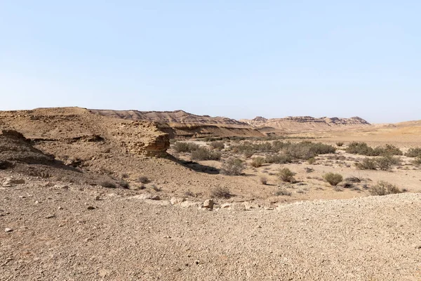 Μεγαλοπρεπής Ομορφιά Της Απέραντης Πέτρινης Ιουδαϊκής Ερήμου Στο Νότιο Ισραήλ — Φωτογραφία Αρχείου