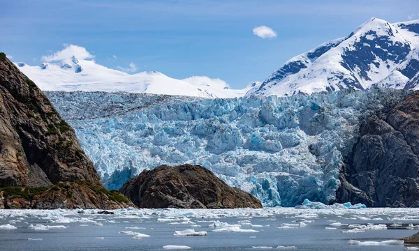 Güney Stewart Buzulu, Tracy Arm fiyordunda Juneau, Alaska yakınlarında..