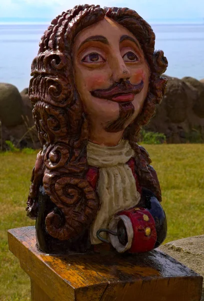 Kaptan Kanca minyatür seramik heykel 