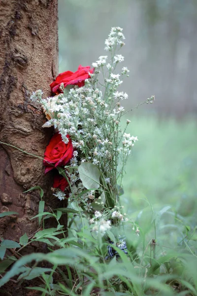one bunch of flowers