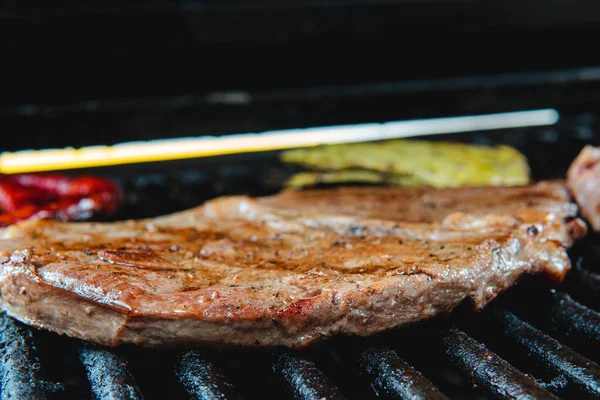 Close Shot Thin Cut Top Sirloin Beef Food Grill Cut — Fotografia de Stock