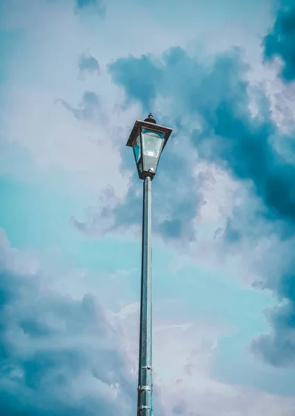 Sky Shades Blue Streetlight Middle Very Beautiful Sky Light Bulb — 图库照片