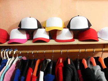 Arkaplan, yaratıcı tasarımlarınız, sunumunuz, afişiniz, kapağınız, web siteniz, broşürünüz, kartınız, posteriniz, duvar kağıdınız, dokunuz, slaytınız, derginiz ve Powerpoint için kullanılabilir..