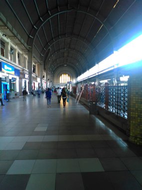 Arkaplan, yaratıcı tasarımlarınız, sunumunuz, afişiniz, kapağınız, web siteniz, broşürünüz, kartınız, posteriniz, duvar kağıdınız, dokunuz, slaytınız, derginiz ve Powerpoint için kullanılabilir..